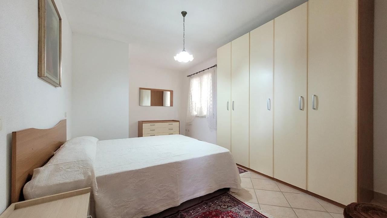 Residenza La Pineta Orosei Villa Luaran gambar