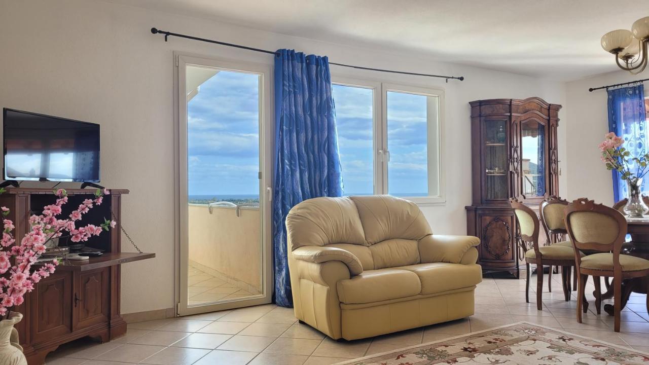 Residenza La Pineta Orosei Villa Luaran gambar