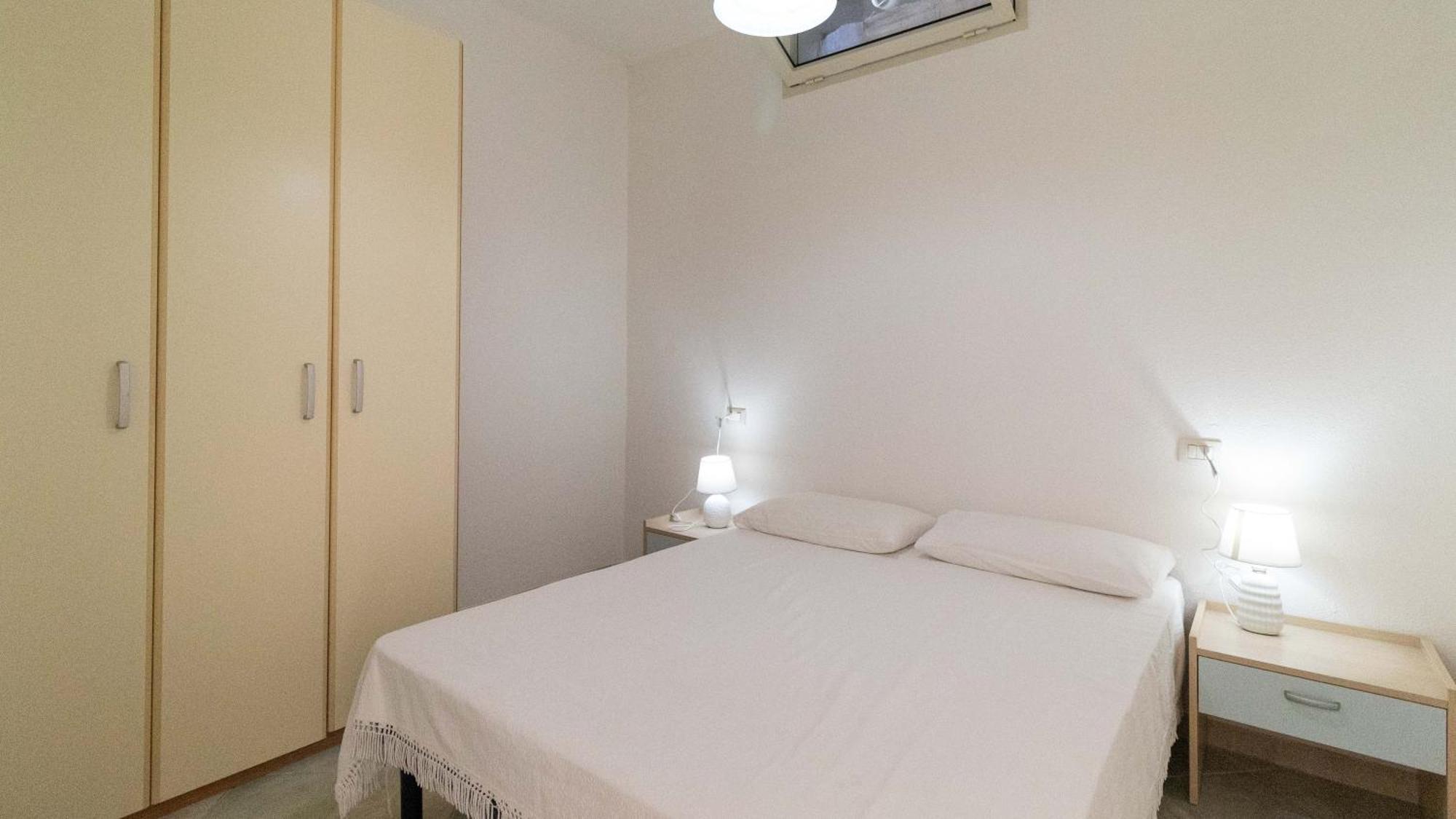 Residenza La Pineta Orosei Villa Luaran gambar